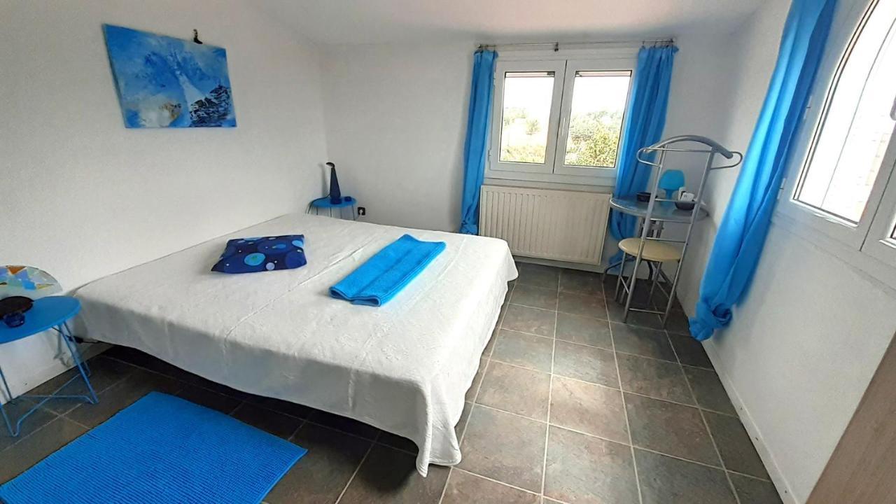 Charly Point Villa Метони Экстерьер фото