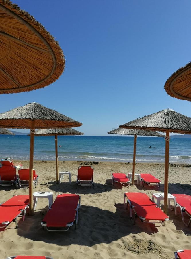Charly Point Villa Метони Экстерьер фото