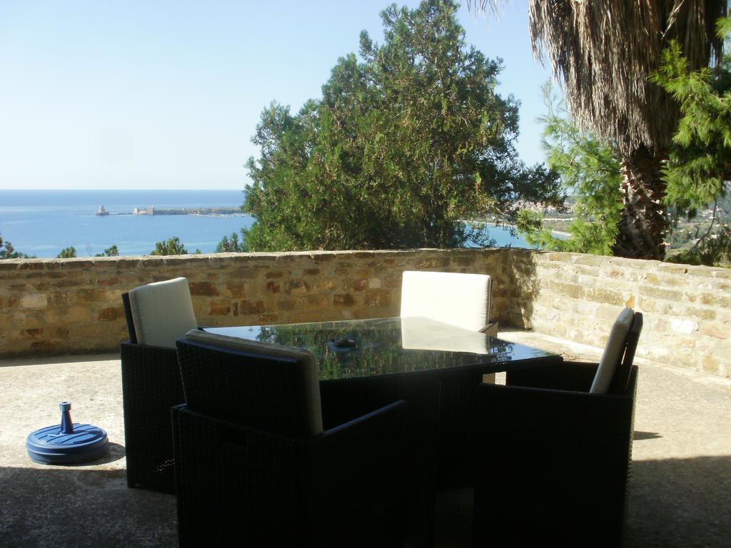 Charly Point Villa Метони Экстерьер фото