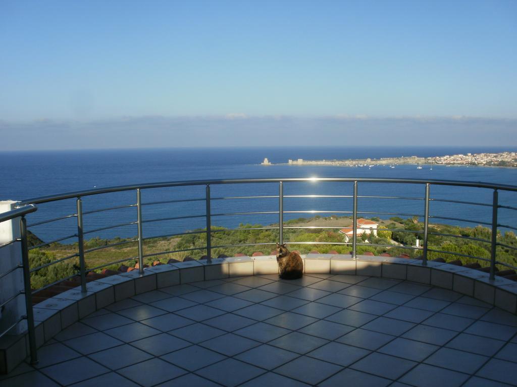 Charly Point Villa Метони Экстерьер фото
